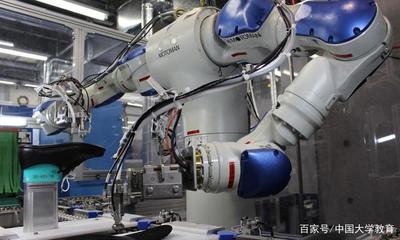 自動化專業頂尖學府盤點 清華領跑，上交緊追，哈工大穩居前三